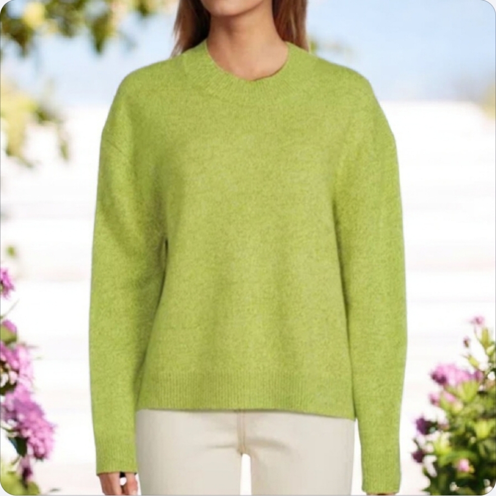 L๐Vibrant Green Lime Crew Neck Drop Shoulder Oversized Sweater
